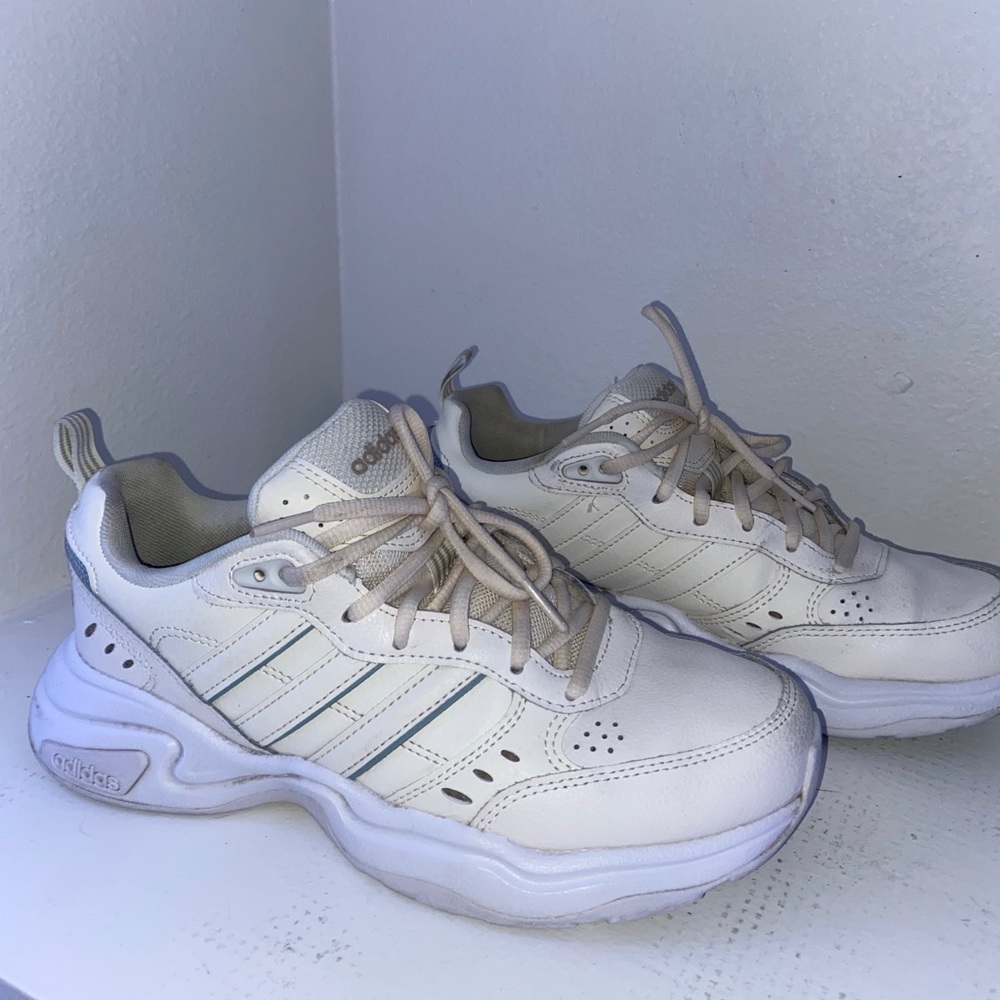 Adidas Women’s Shoes - Junior Size 7